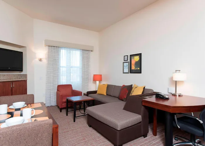 Quad Cities Hotel
