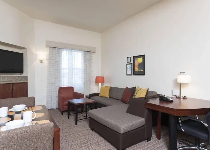 Quad Cities 3* Moline