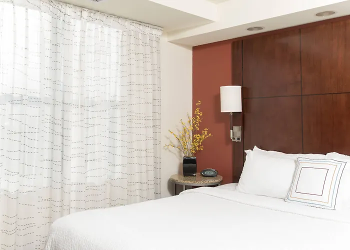 Hotel Quad Cities